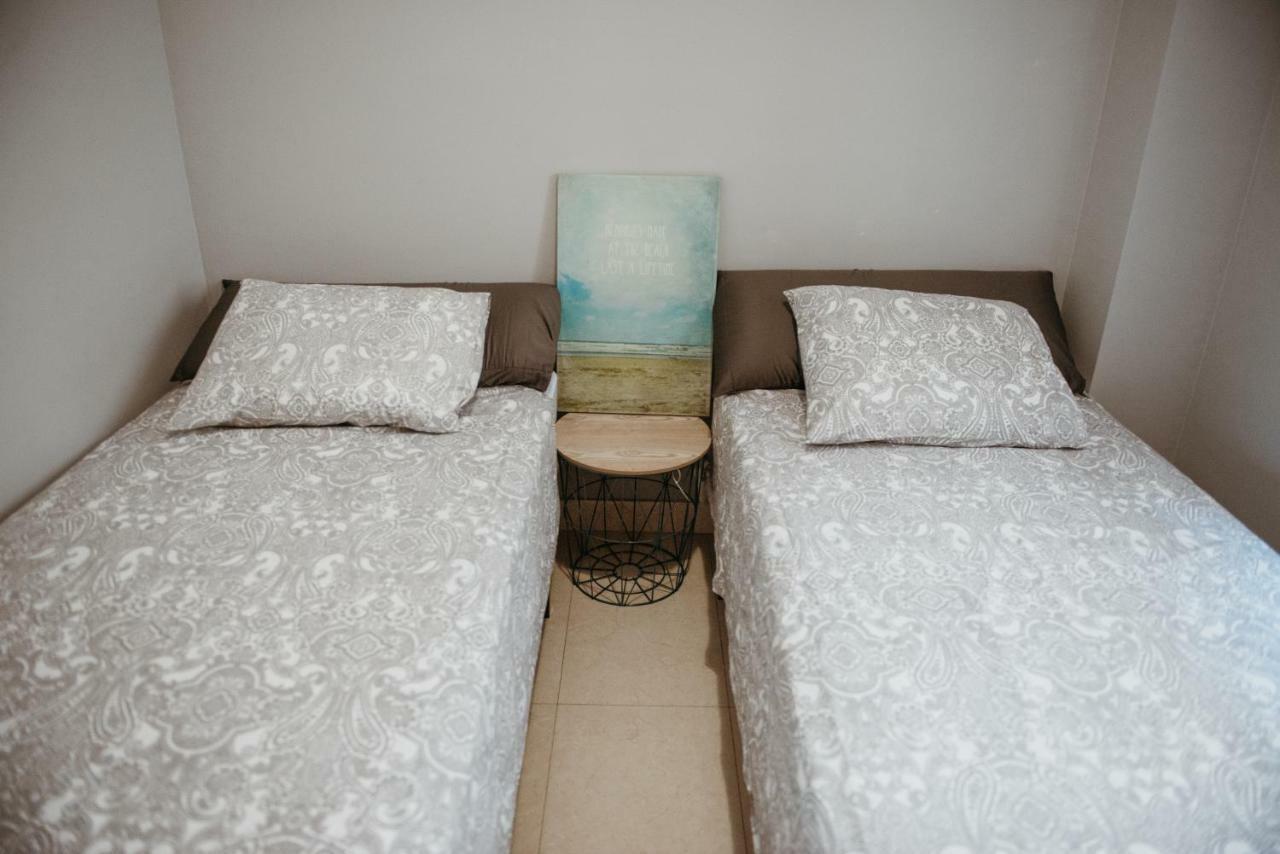 Apartamento Cala De Nerja-Lovely מראה חיצוני תמונה