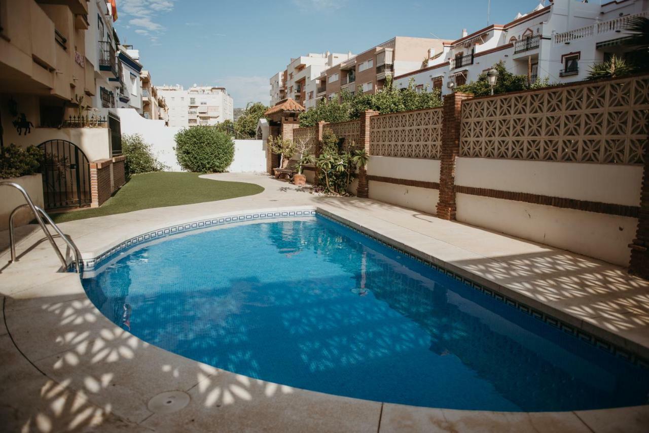 Apartamento Cala De Nerja-Lovely מראה חיצוני תמונה